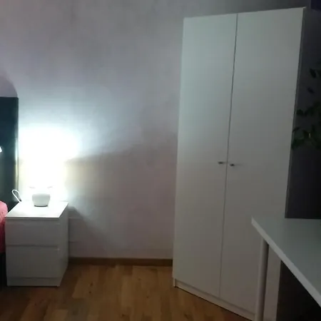 Oda ve Kahvaltı Sofia *